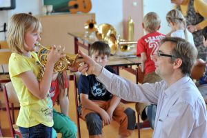 Montessori-Grundschule-musik-3.jpg
